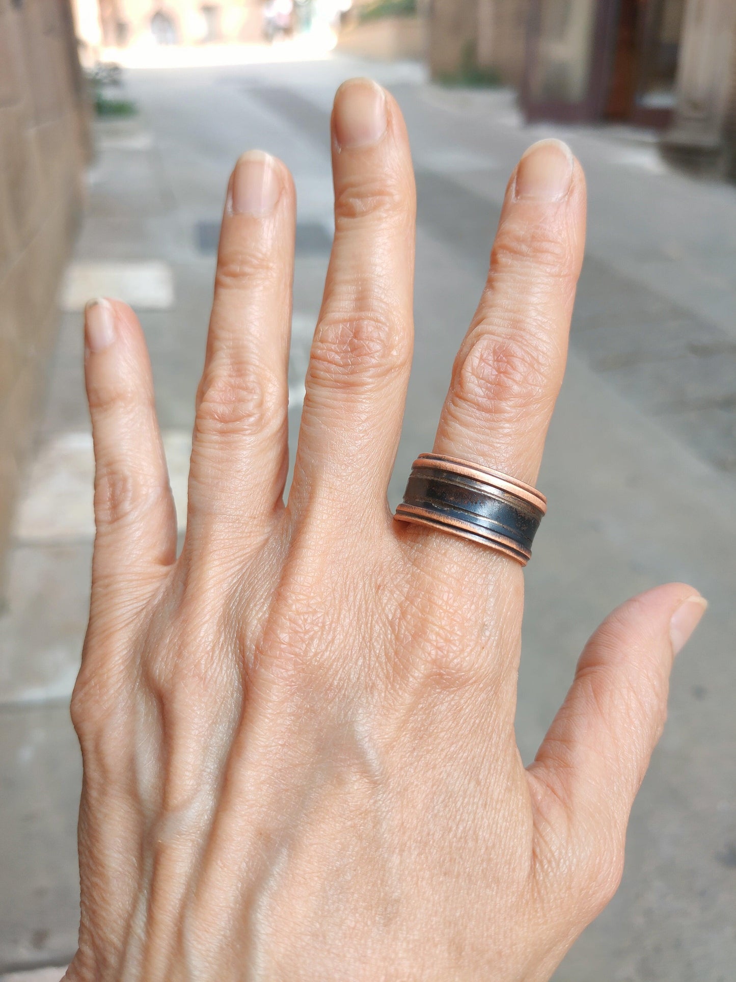 Anillo de cobre oxido - Amparo Valencia Joyas