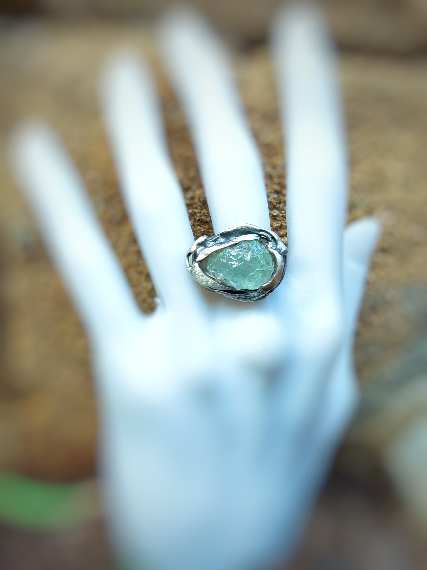Anillo único de Plata con Aguamarina Natural