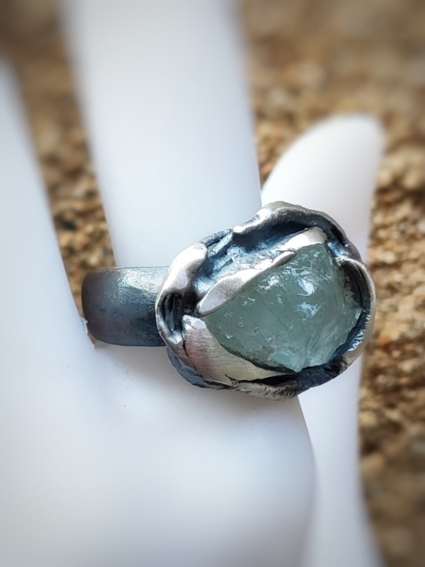 Anillo único de Plata con Aguamarina Natural