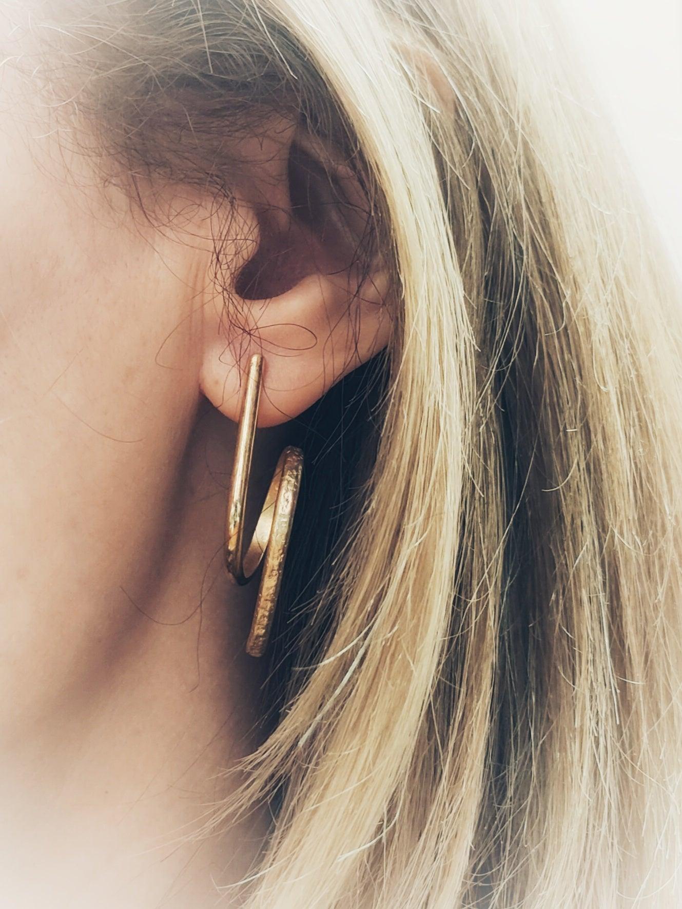 Conjunto pendientes y collar chapado en oro