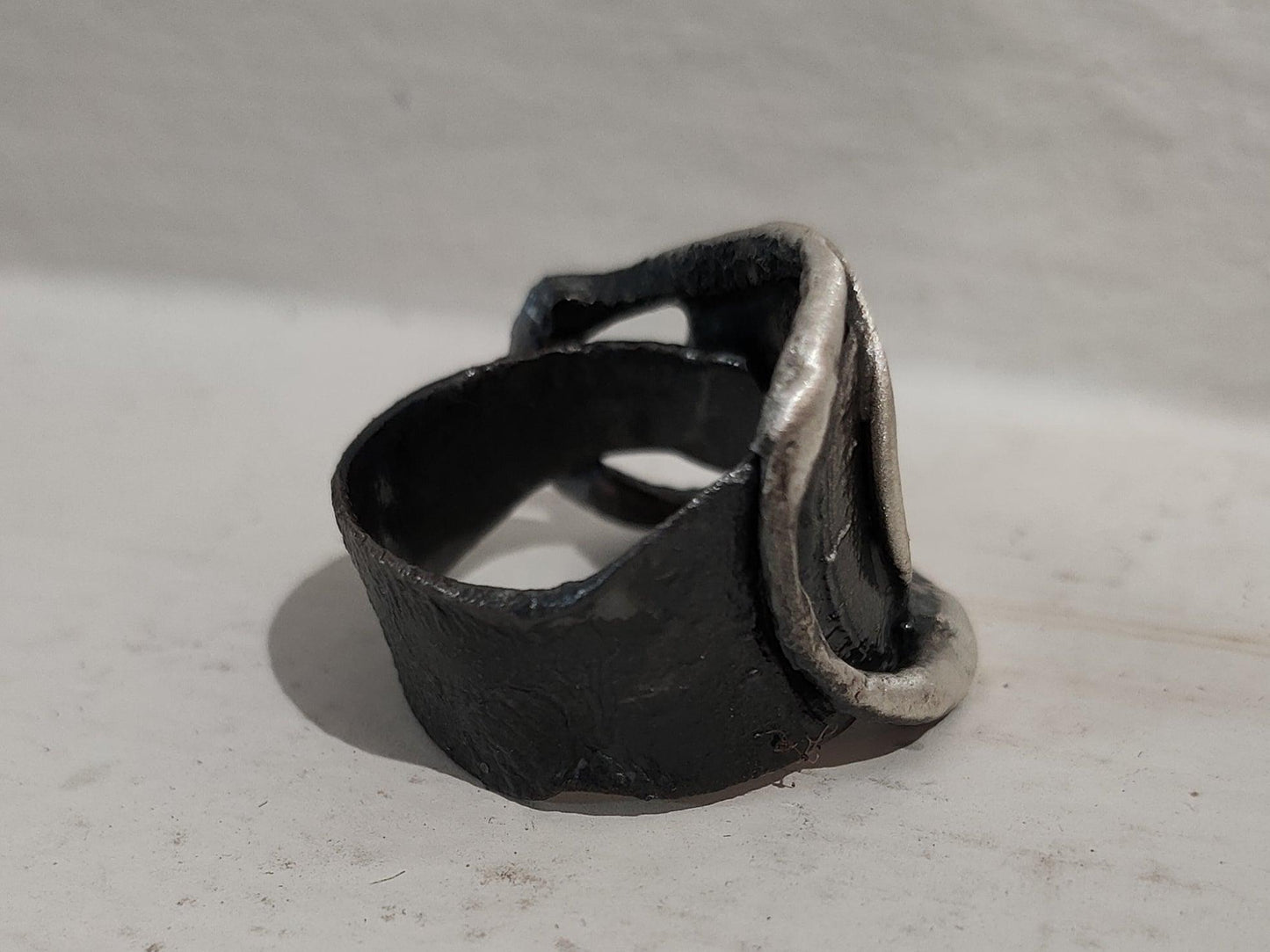Anillo de plata único - Amparo Valencia Joyas